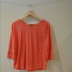 Stretchy, comfy shirt...Great as maternity clothes